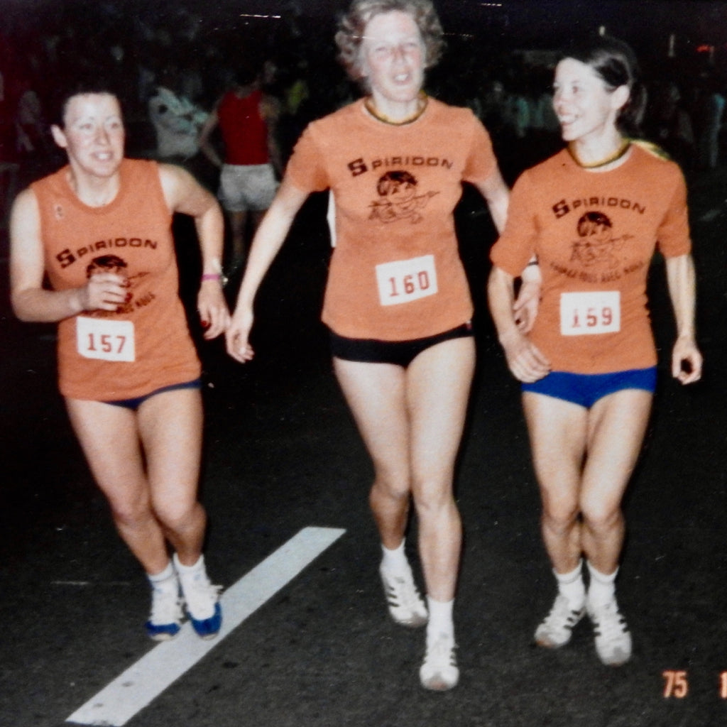 Spiridon Free to run 1972 t-shirt orange historique archives marathonienne