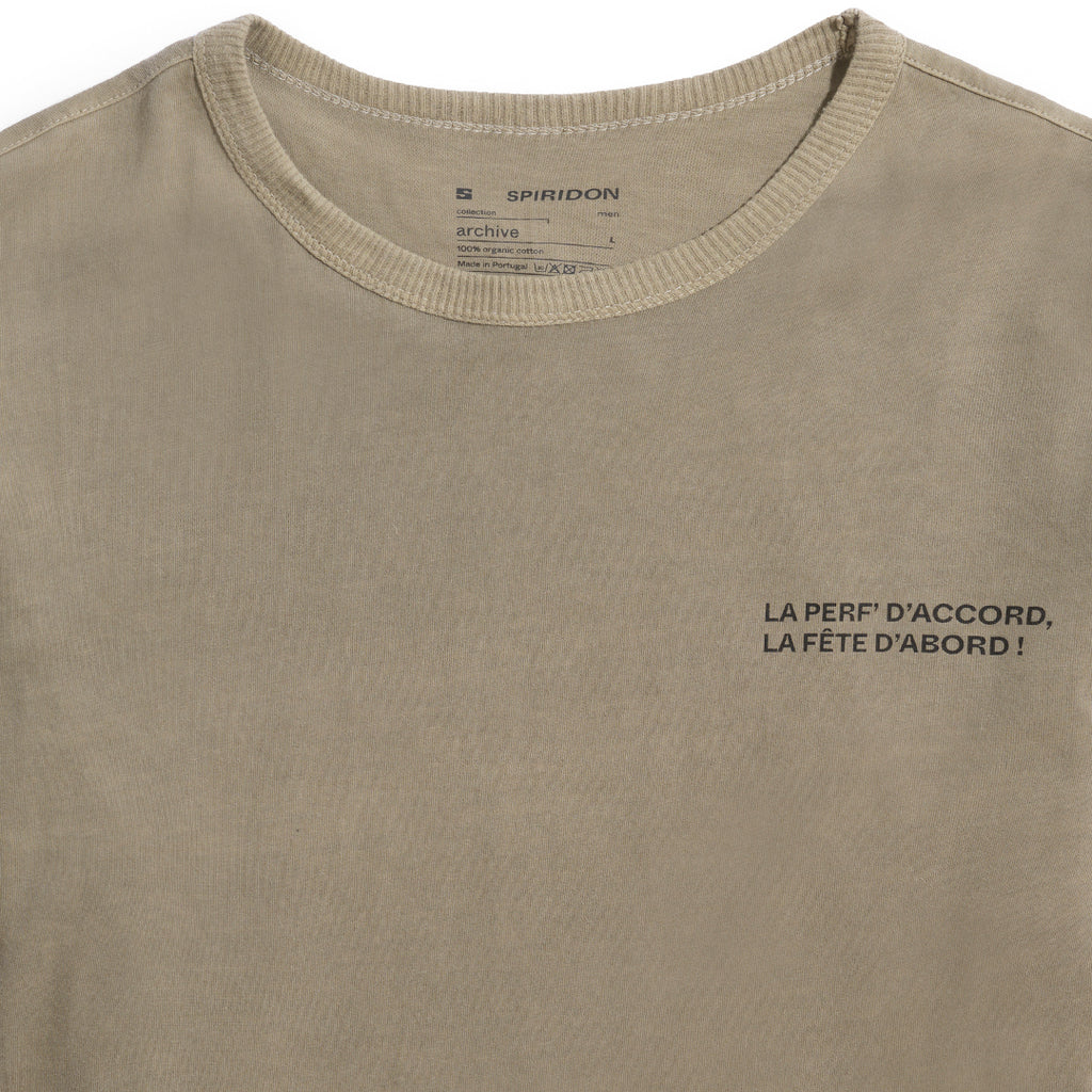 Spiridon T-shirt Mantra teintures minérales, coton biologique vintage durable free to run